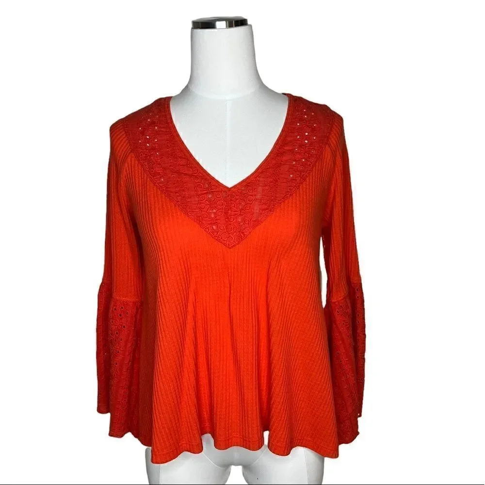 Free People Women’s Parisian Nights Bell Sleeve Blouse Top Size XS